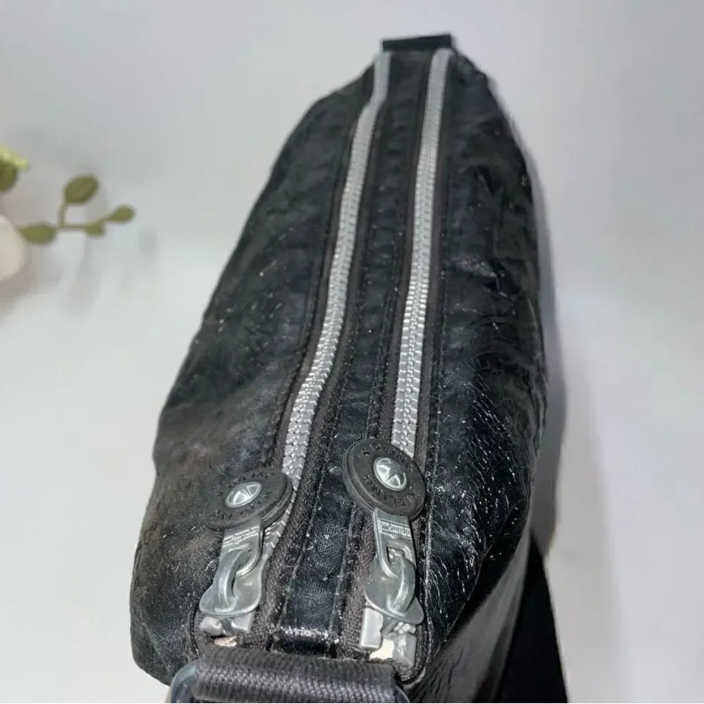Kipling stylish crossbody